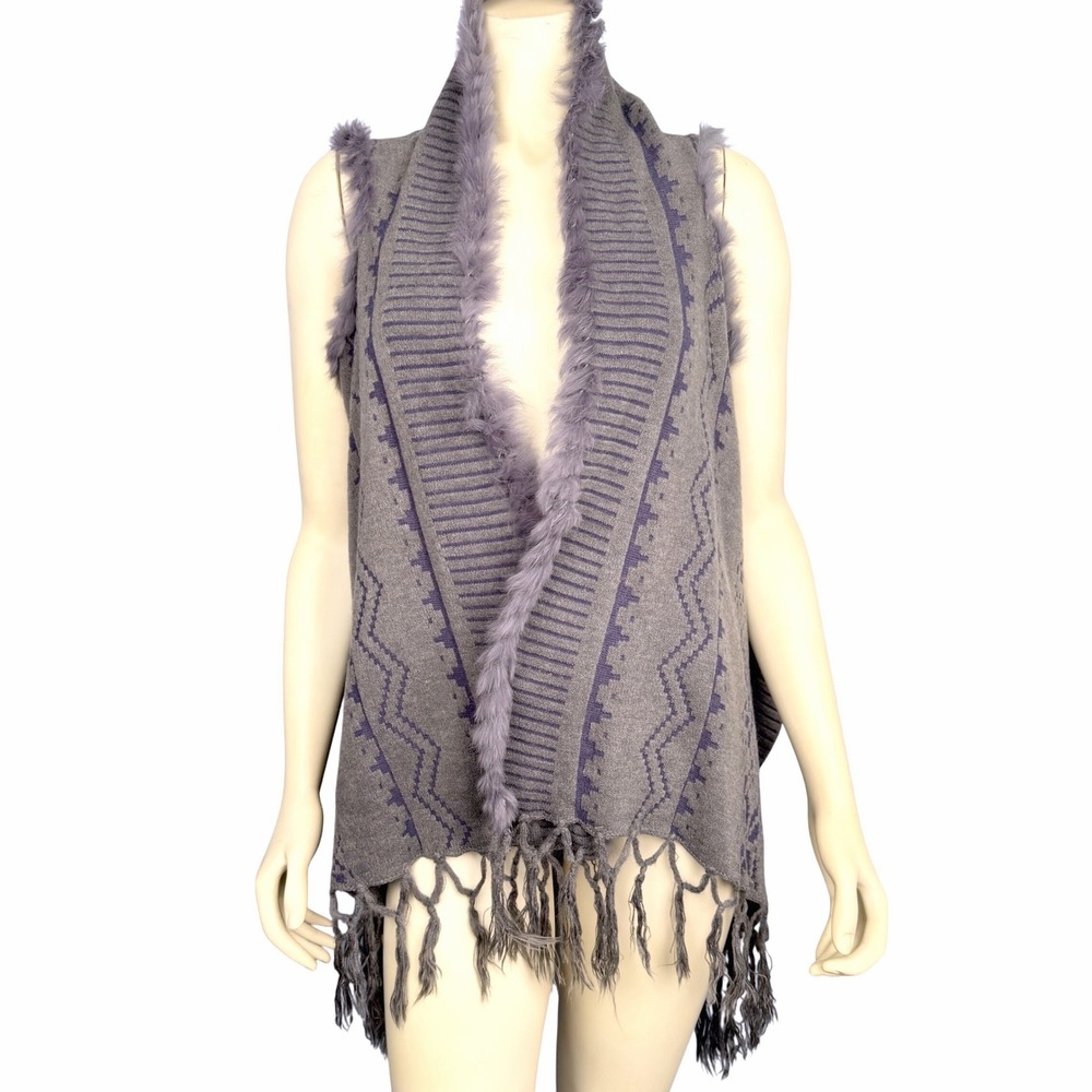 SAACHI Rabbit Fur Trim Knit Fringe Vest Gray Purple Geometric Boho Poncho OS